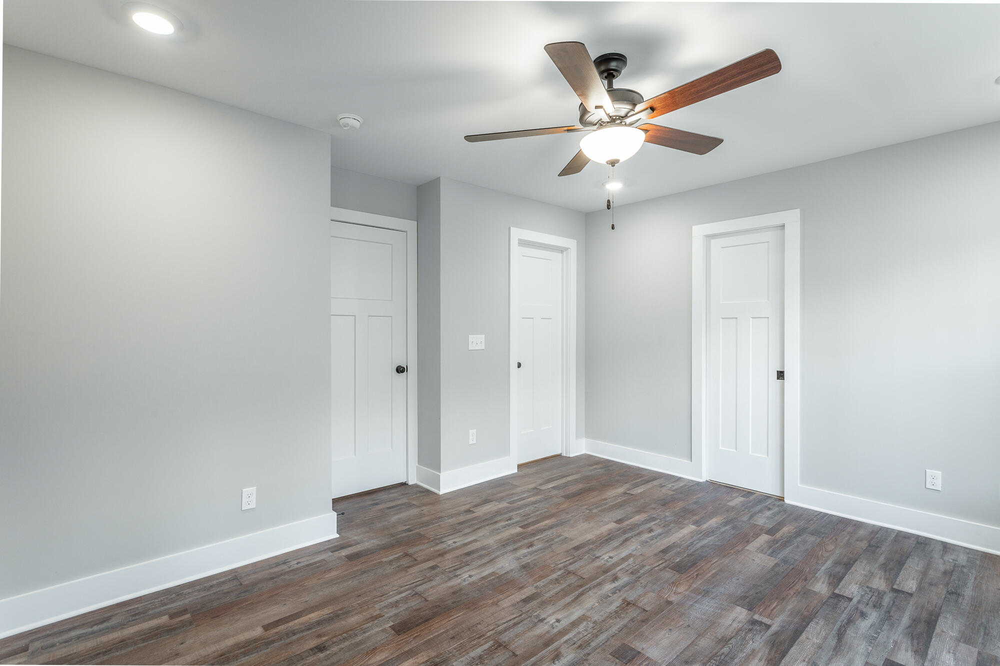 1151 Lullwater Road Chattanooga, TN 37405 - Photo 23 of 46 Master bedroom