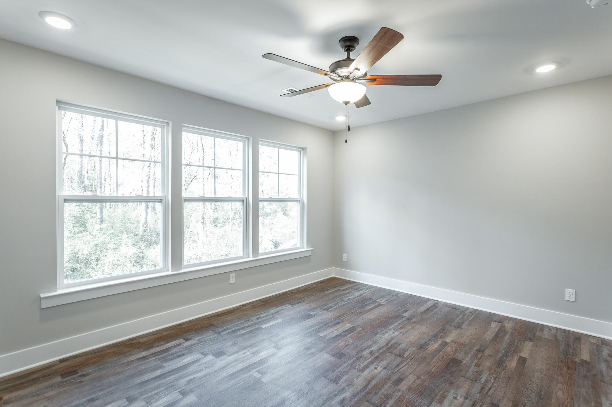 1151 Lullwater Road Chattanooga, TN 37405 - Photo 24 of 46 Master bedroom