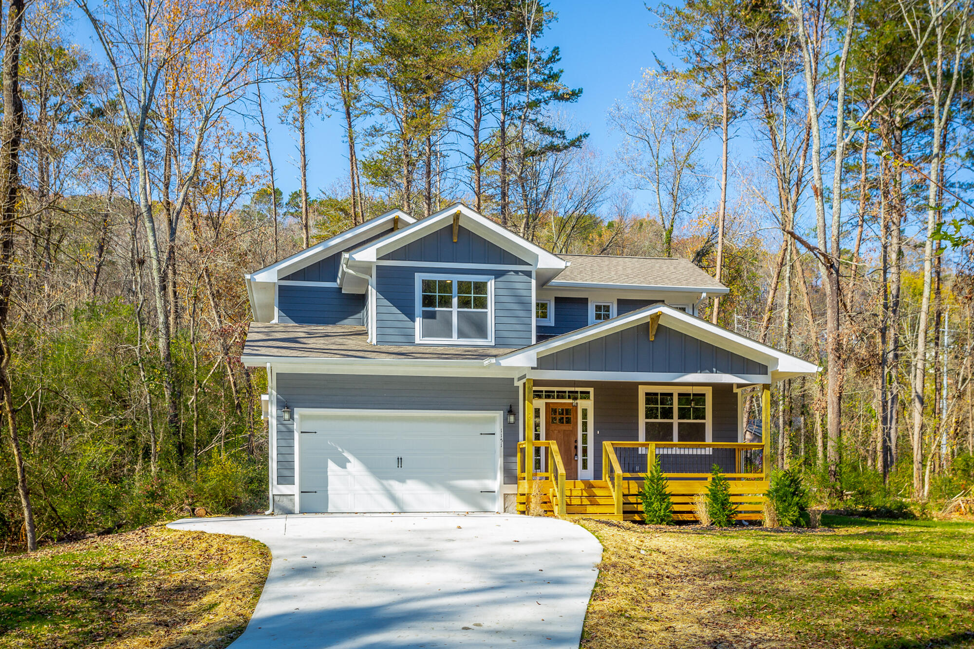 1151 Lullwater Road Chattanooga, TN 37405 - Photo 46 of 46 Front of home