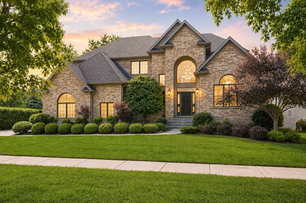 $1,349,000 | 1411 Hatchwood Court, Naperville, IL 60565