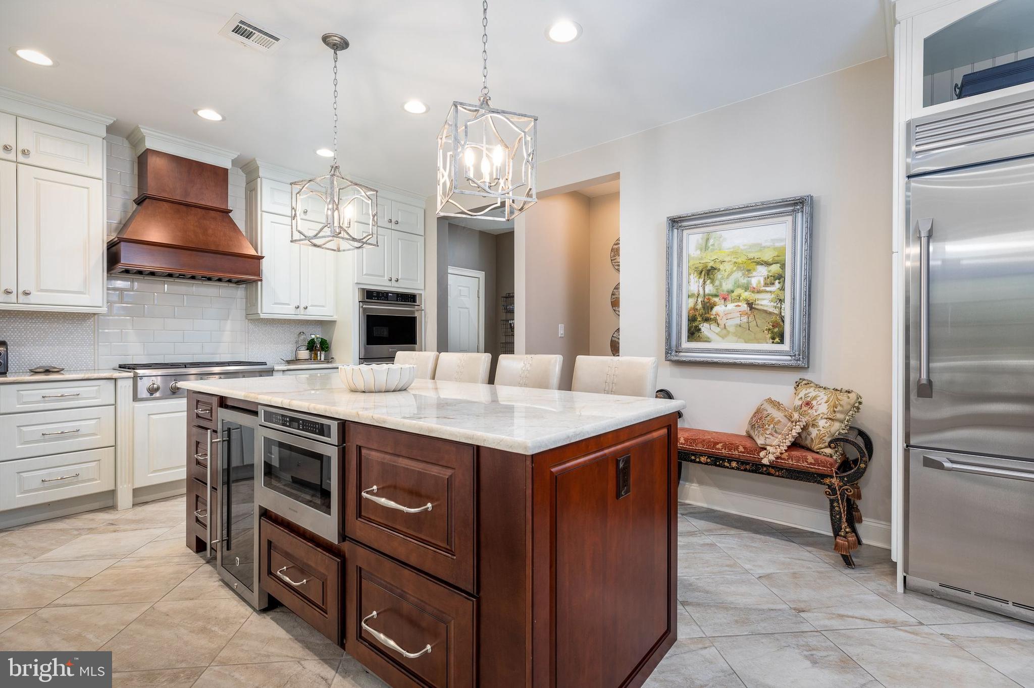 4 Bryce Lane Newtown, PA 18940 - Photo 2 of 33