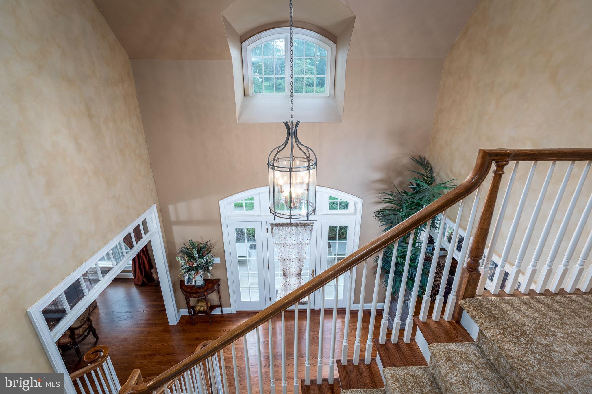 4 Bryce Lane Newtown, PA 18940 - Photo 5 of 33