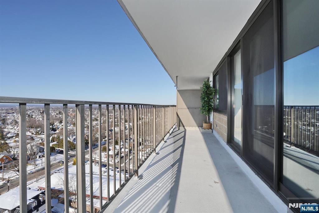 277 Prospect Avenue, Unit 18H Hackensack, NJ 07601 - Photo 21 of 39