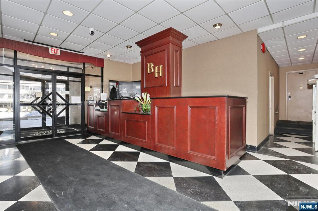 277 Prospect Avenue, Unit 18H Hackensack, NJ 07601 - Photo 28 of 39