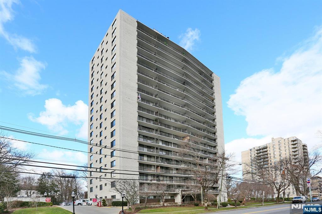 277 Prospect Avenue, Unit 18H Hackensack, NJ 07601 - Photo 39 of 39