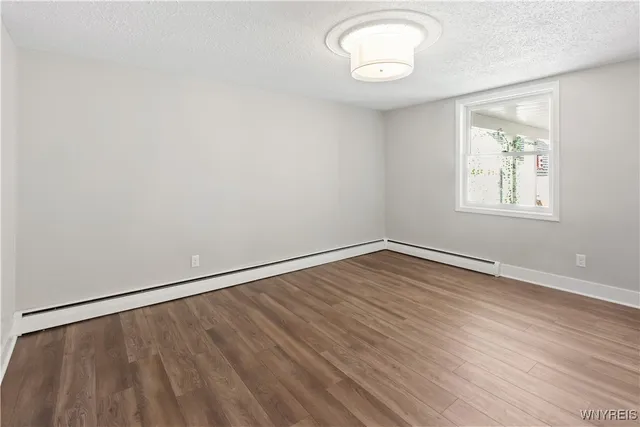 $2,350 | 6450 Chestnut Ridge Road, Orchard Park, NY 14127