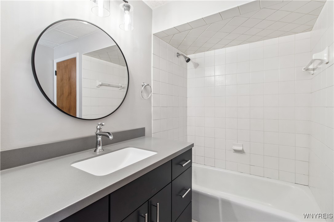 6450 Chestnut Ridge Road Orchard Park, NY 14127 - Photo 10 of 18