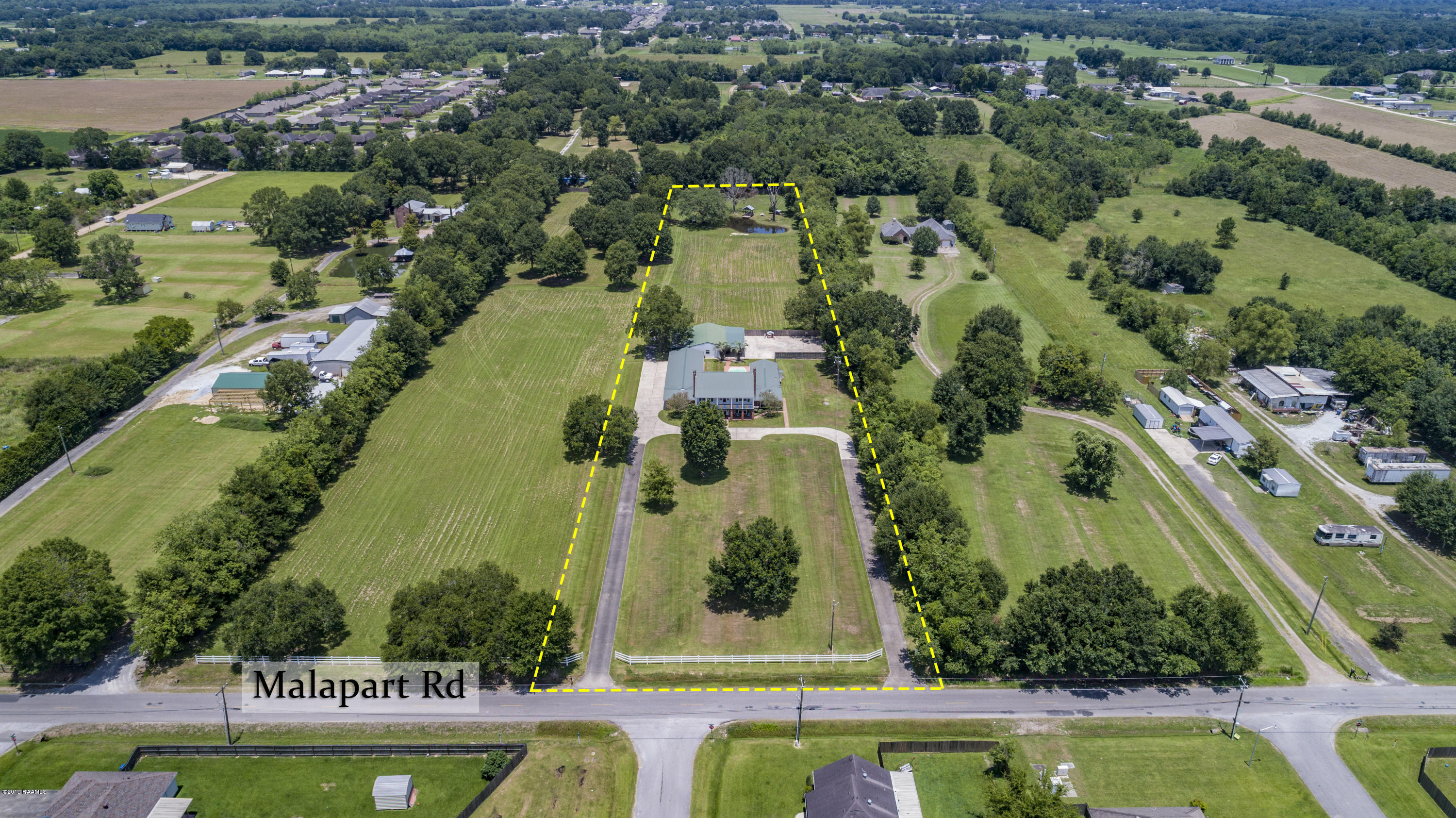 826 Malapart Road Lafayette, LA 70507 - Photo 3 of 44 Gallery Image 3