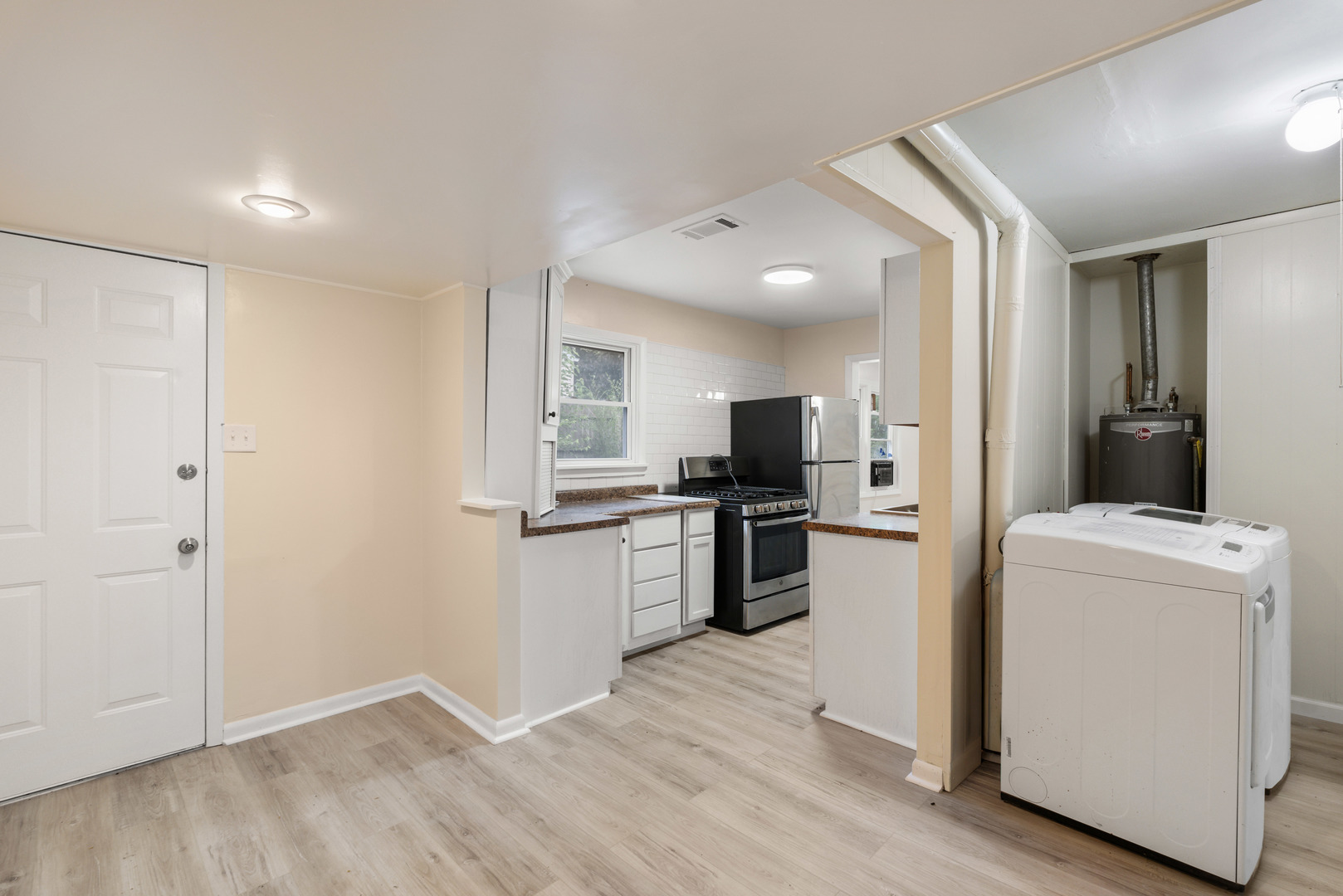 7002 Ridge Drive Davenport, IA 52806 - Photo 7 of 27