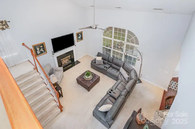 a view of a workspace with furniture