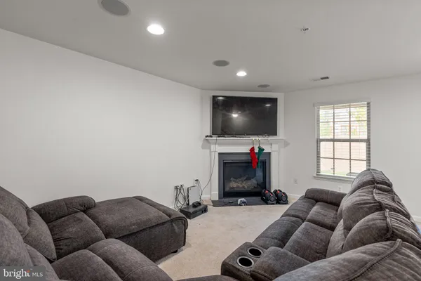 $3,650 | 14407 Sandy Ridge Lane, Laurel, MD 20707
