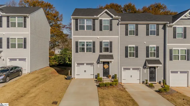 $232,000 | 113 Brooklane Court, Easley, SC 29642