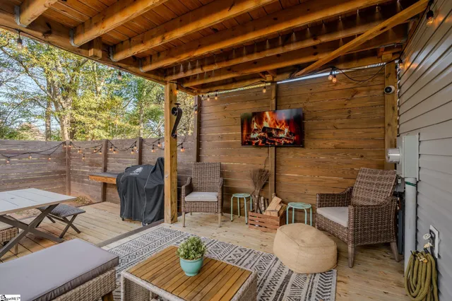 $232,000 | 113 Brooklane Court, Easley, SC 29642