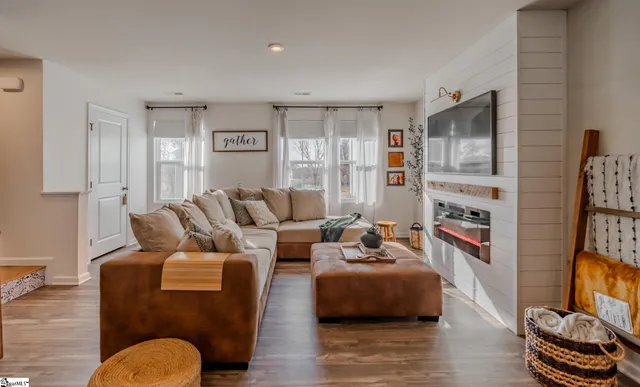 $232,000 | 113 Brooklane Court, Easley, SC 29642