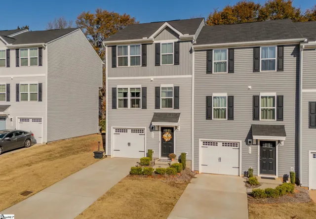 $232,000 | 113 Brooklane Court, Easley, SC 29642