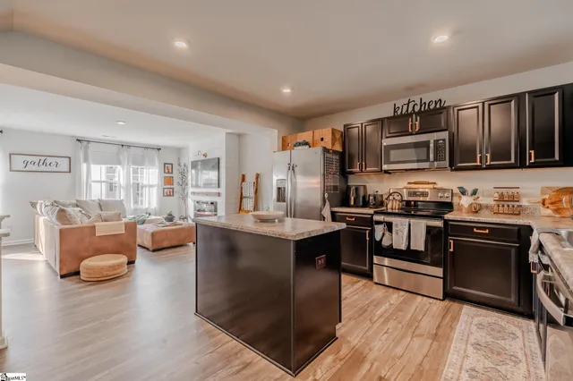 $232,000 | 113 Brooklane Court, Easley, SC 29642