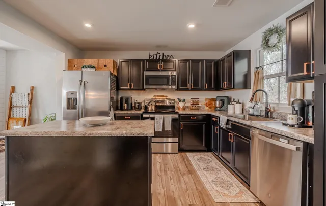 $232,000 | 113 Brooklane Court, Easley, SC 29642