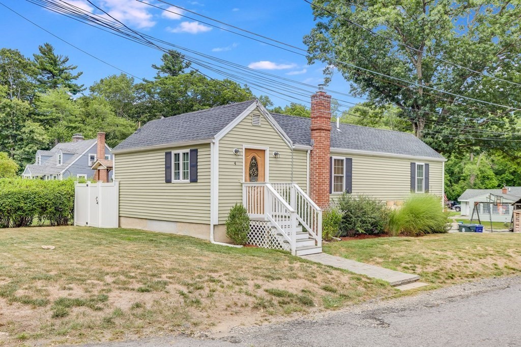 4 Verdun Road Wilmington, MA 01887 - Photo 4 of 28 Gallery Image 4