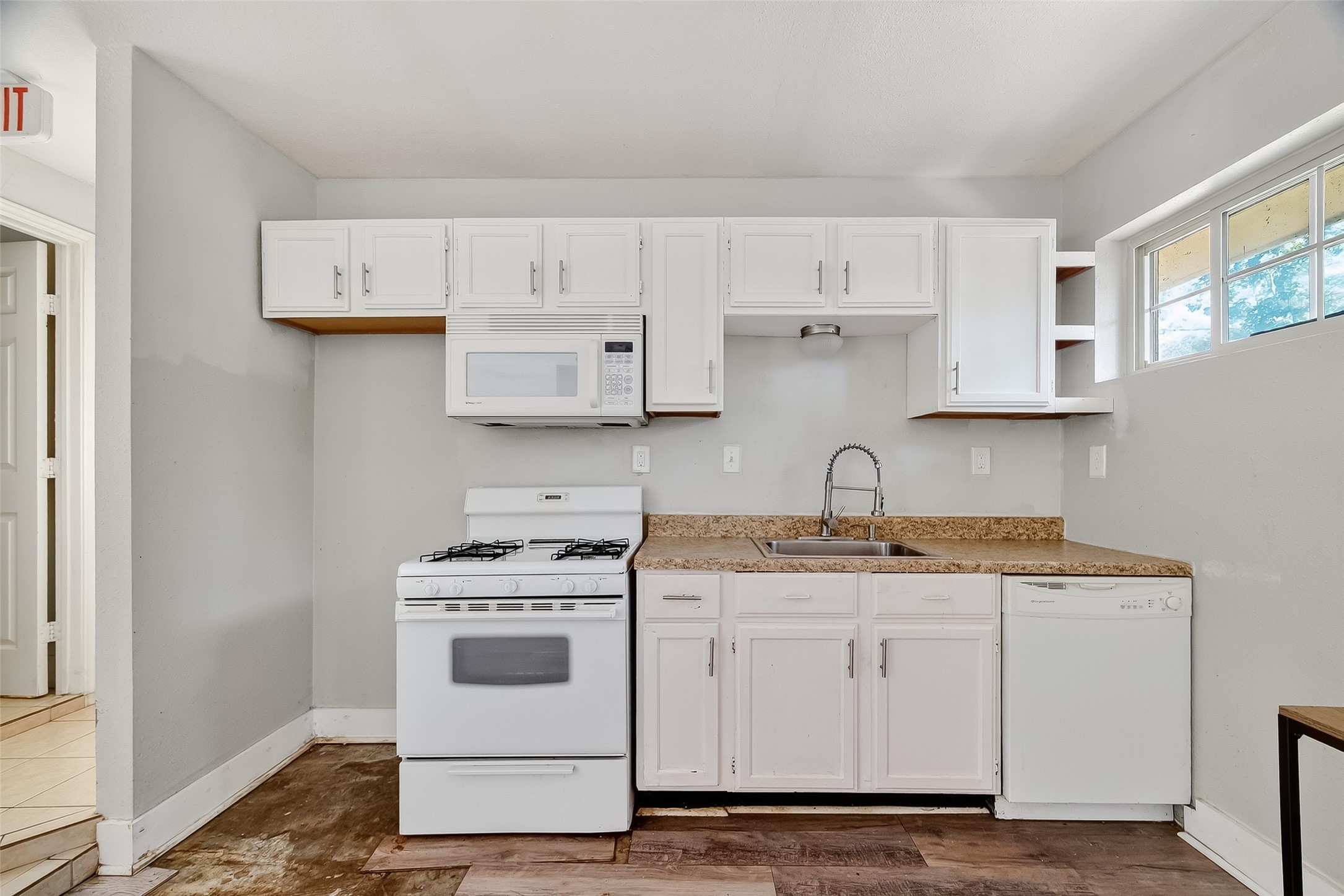 1810 Indian Shores Road Crosby, TX 77532 - Photo 24 of 50