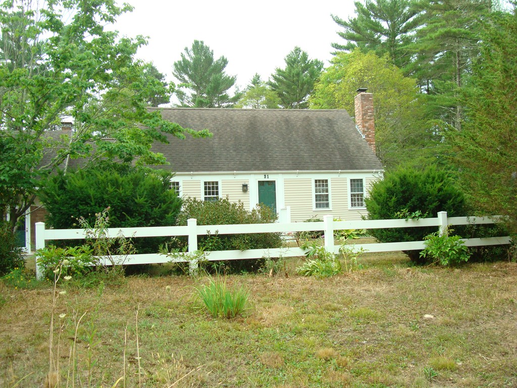 31 Stuart Road Rochester, MA 02770 - Photo 2 of 30 a view of house with a yard