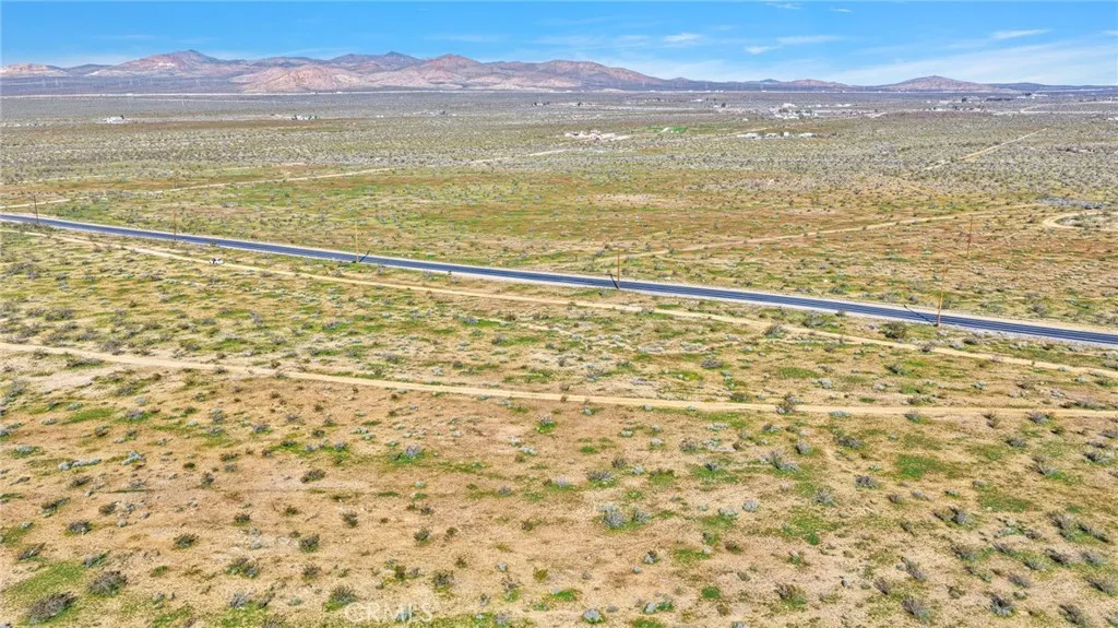 1 Johnson Road Apple Valley, CA 92307 - Photo 6 of 8