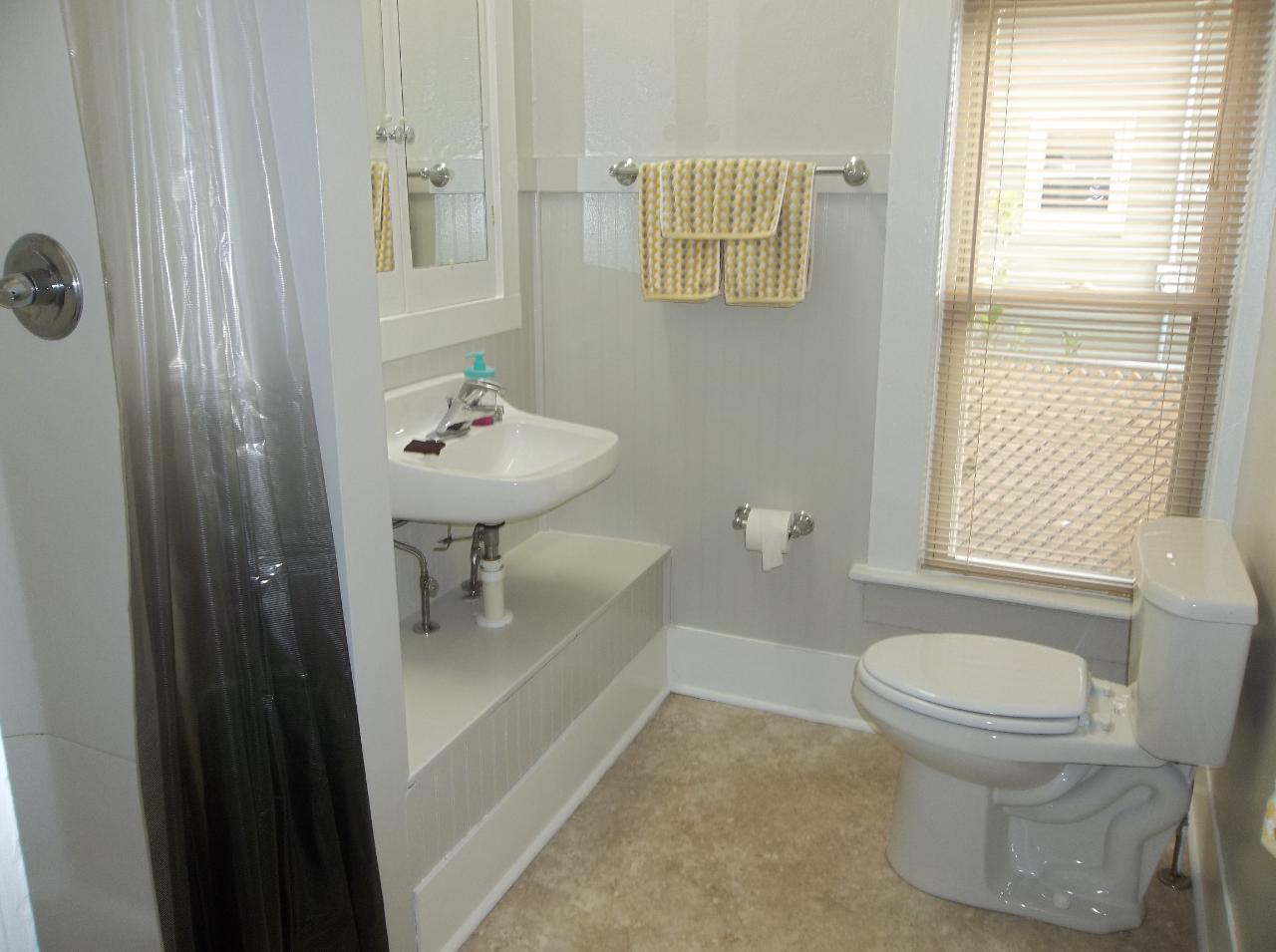 403 South Oneida Avenue Rhinelander, WI 54501 - Photo 6 of 13 Gallery Image 6