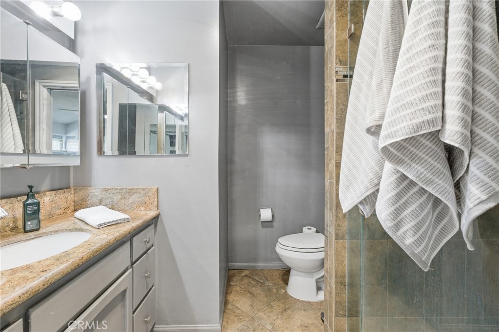 1466 Briarcroft Road Claremont, CA 91711 - Photo 20 of 34 Master Bathroom