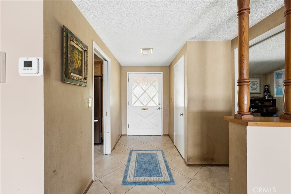 1466 Briarcroft Road Claremont, CA 91711 - Photo 6 of 34 Front doot