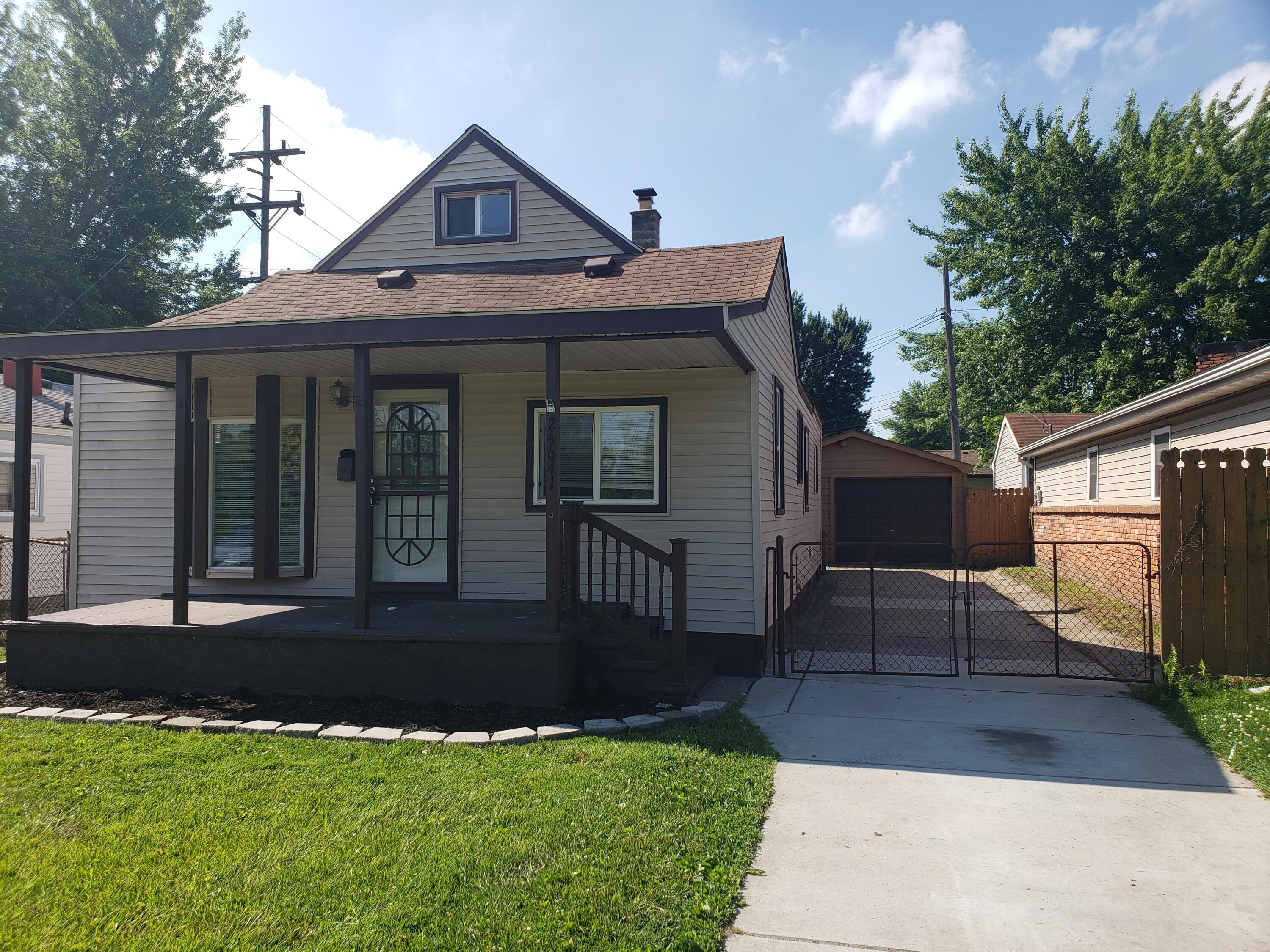 24641 Beverly Road Taylor, MI 48180 - Photo 1 of 14 Front of Property