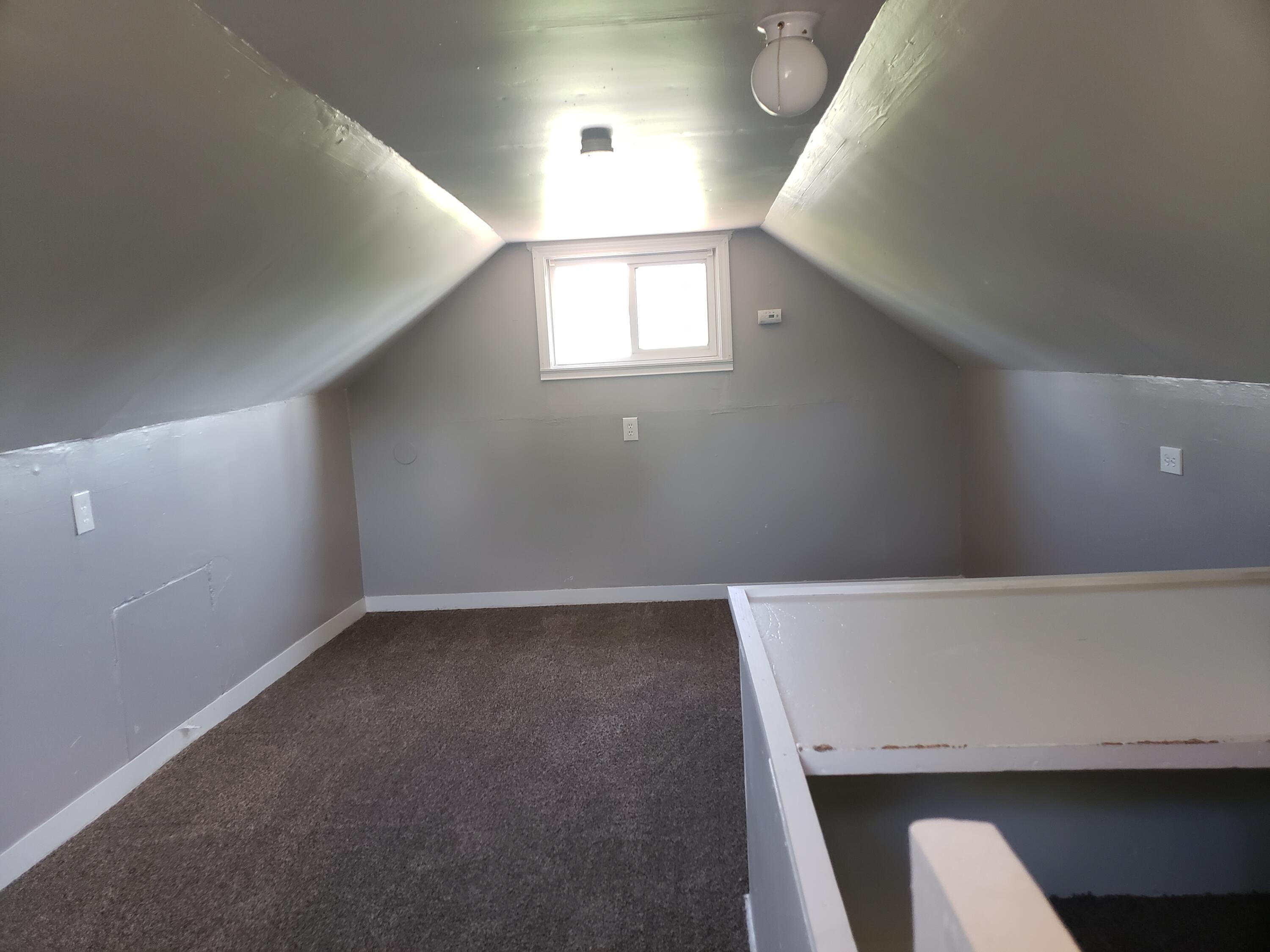 24641 Beverly Road Taylor, MI 48180 - Photo 11 of 14 20210610_103536