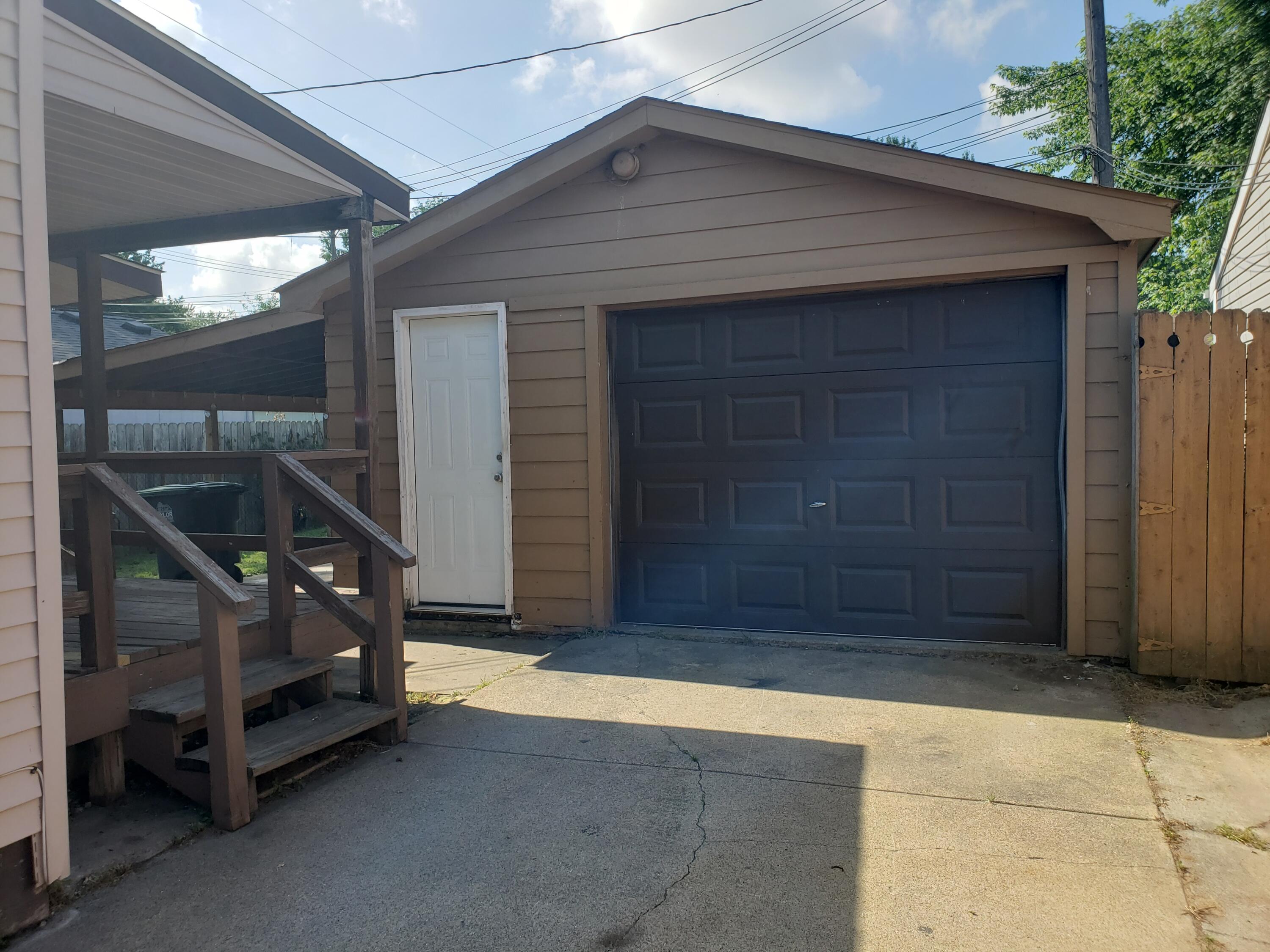 24641 Beverly Road Taylor, MI 48180 - Photo 12 of 14 20210610_103629