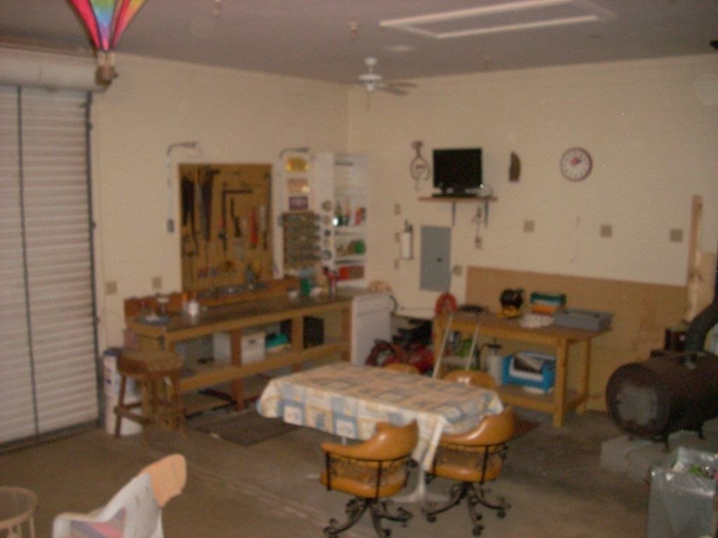 2923 Markham Road Overgaard, AZ 85933 - Photo 25 of 33 a view of a workspace with furniture