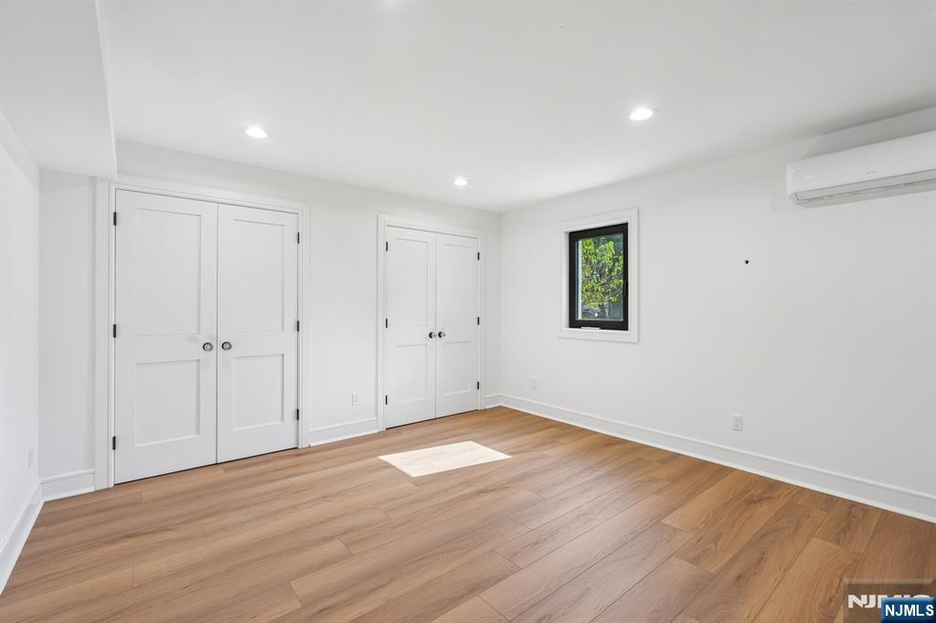 51 Herfort Road Wayne, NJ 07470 - Photo 26 of 48