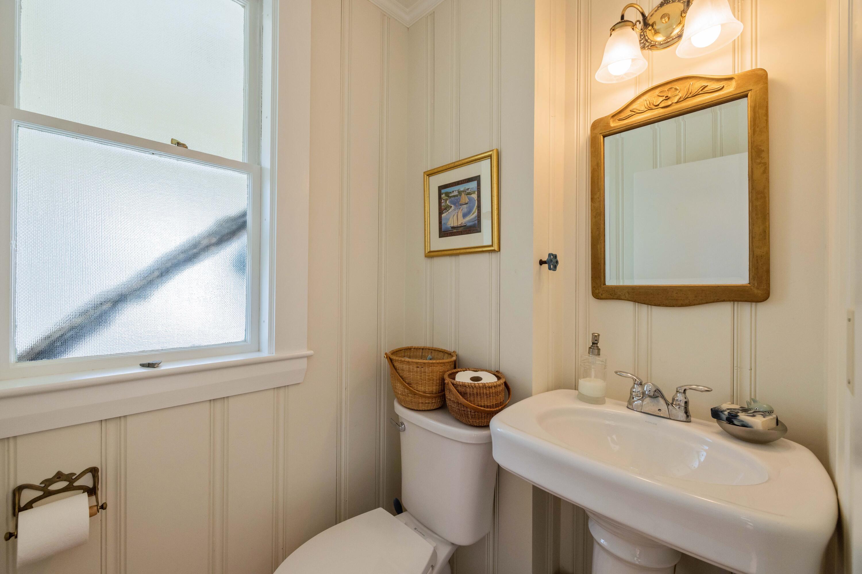 78 Pier Road Kennebunkport, ME 04046 - Photo 19 of 32 First Floor Bathroom