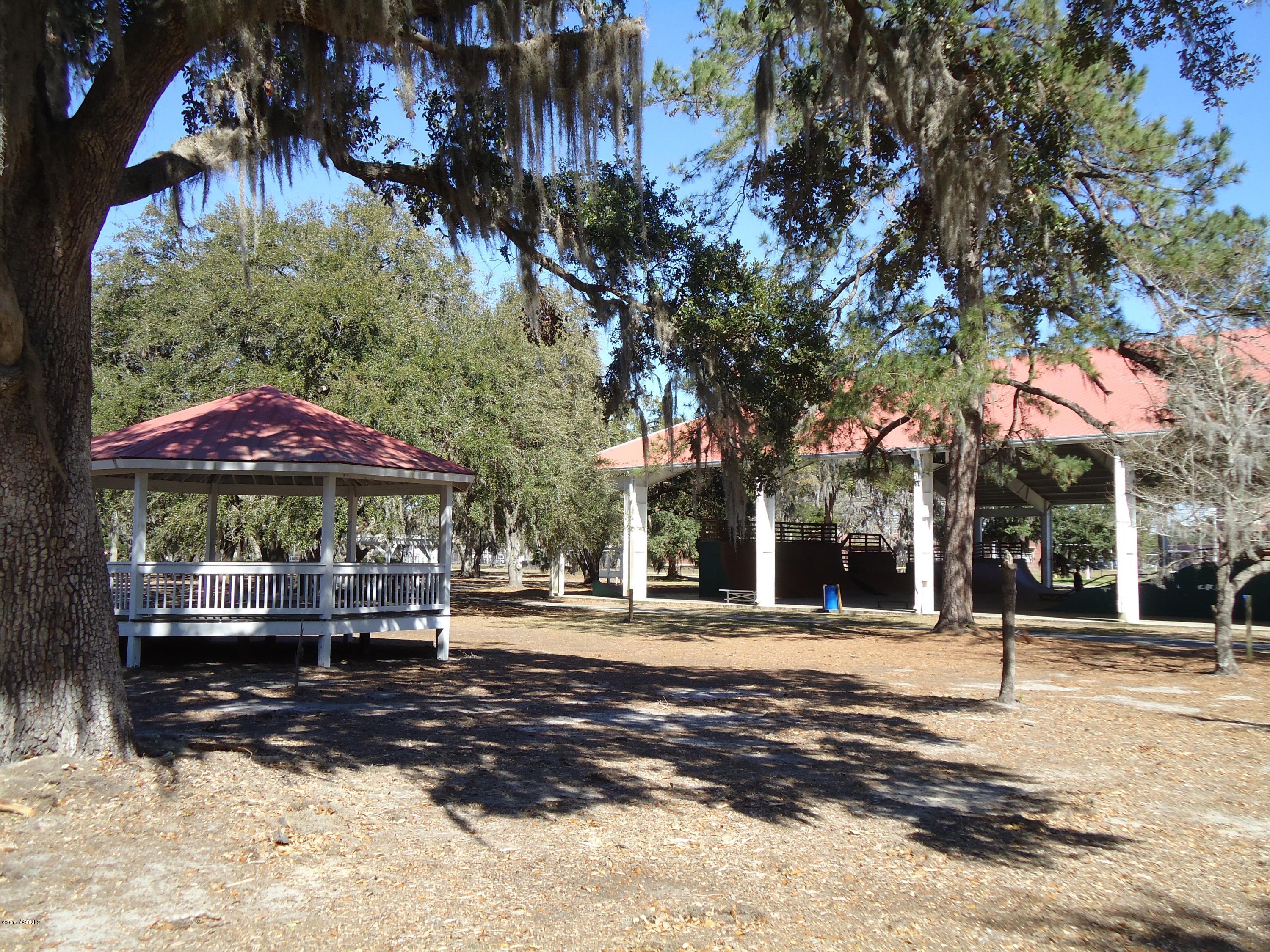 1902 Royal Palms Road Port Royal, SC 29935 - Photo 41 of 45 DSC07008