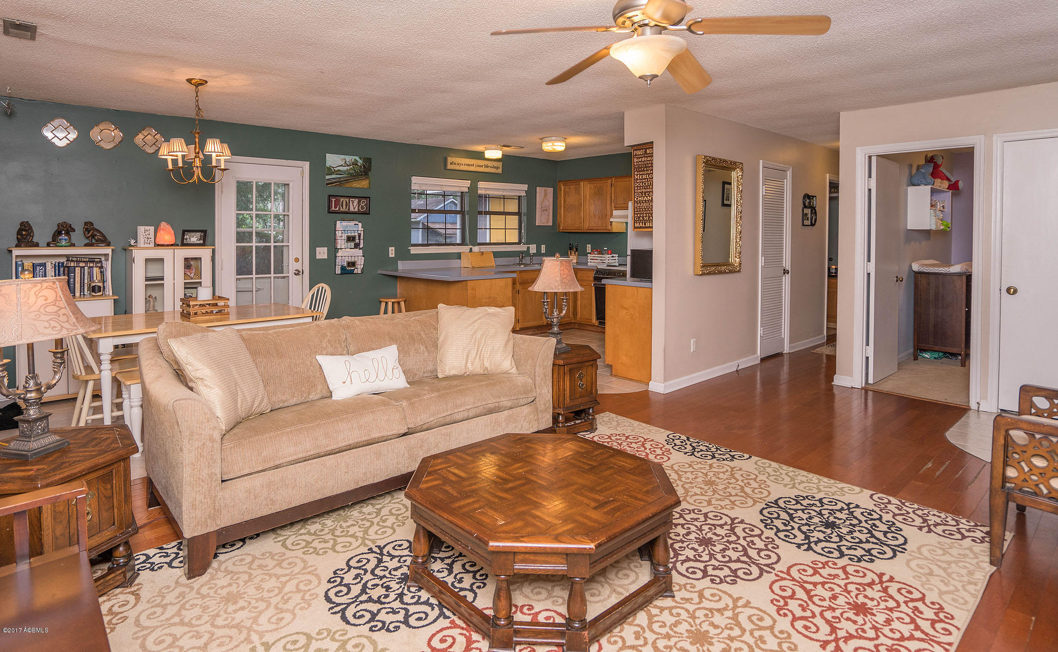 1902 Royal Palms Road Port Royal, SC 29935 - Photo 6 of 45 DSC09411-1