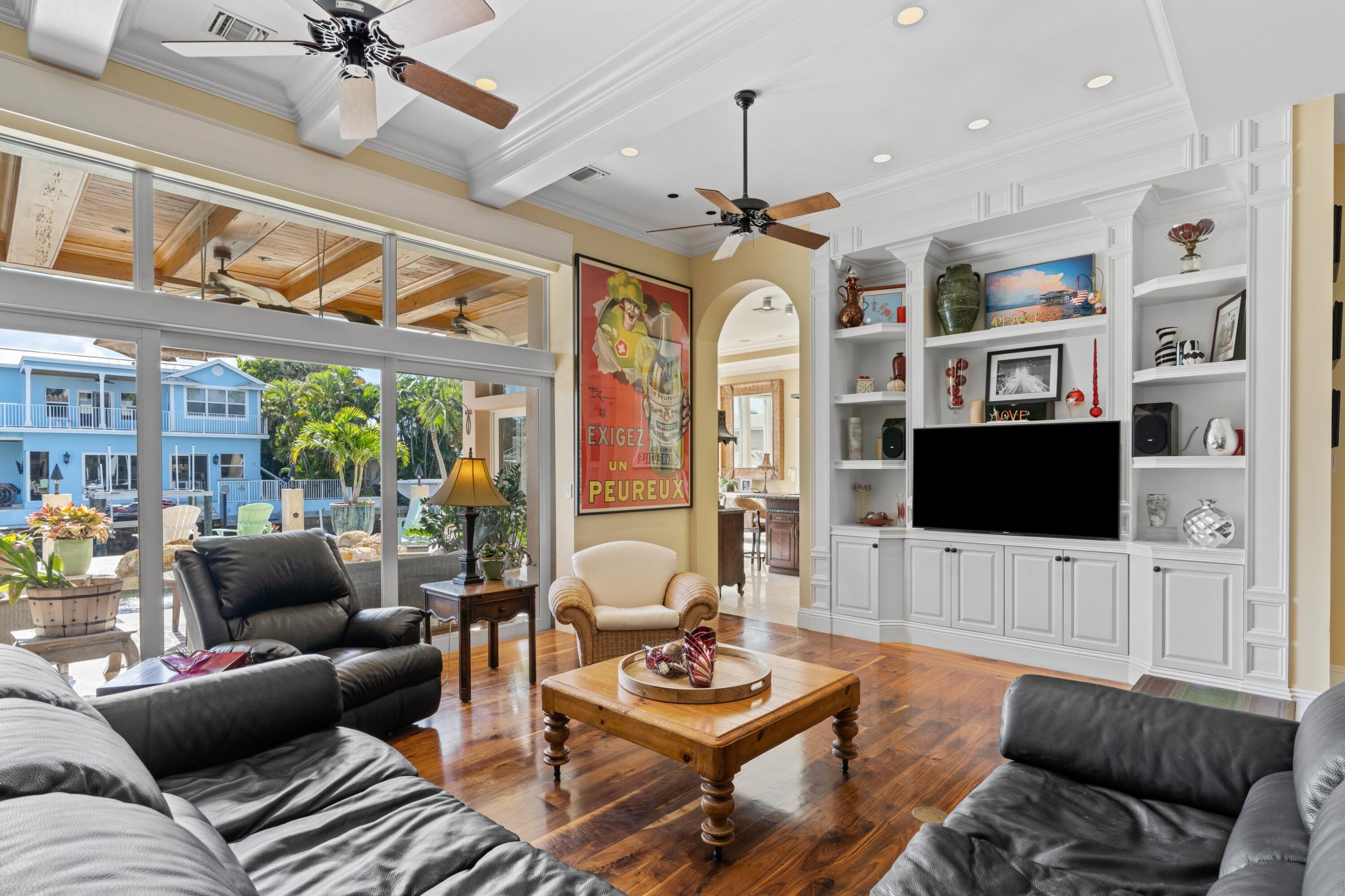 848 Coventry Street Boca Raton, FL 33487 - Photo 38 of 64 Living Room