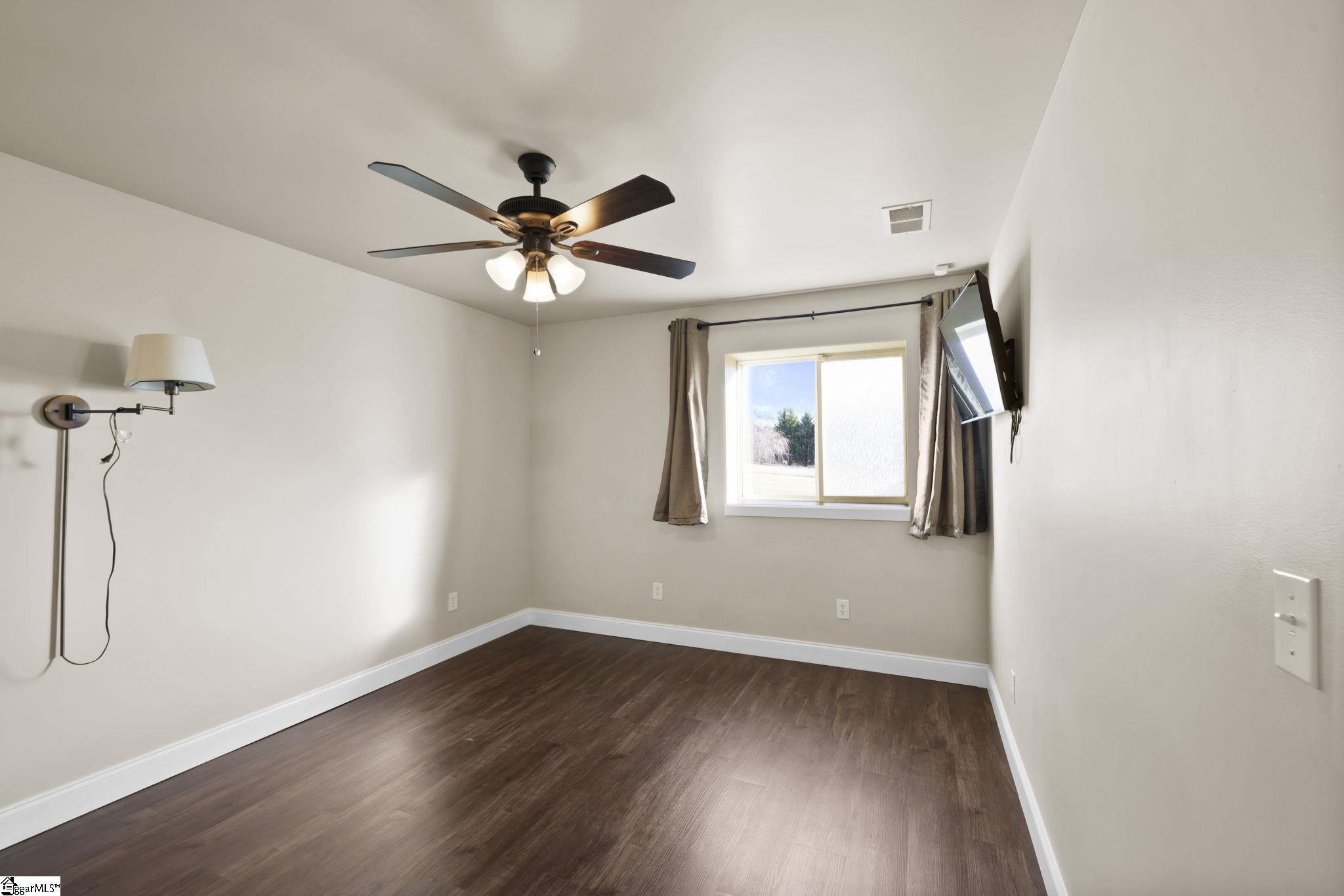 240 Wilkins Road Campobello, SC 29322 - Photo 31 of 45