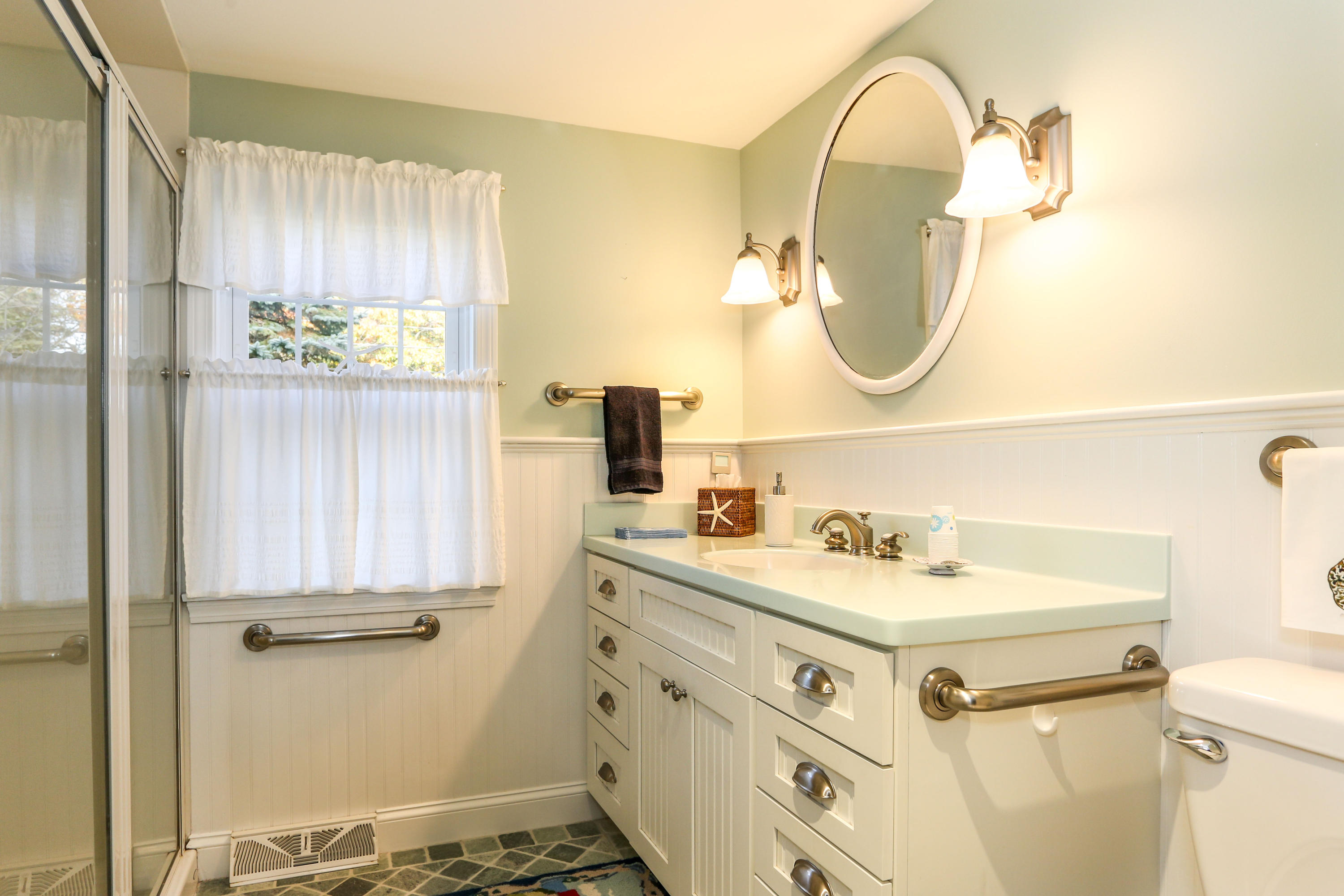 335 Mary Chase Road Eastham, MA 02642 - Photo 20 of 35 335MarLR-21