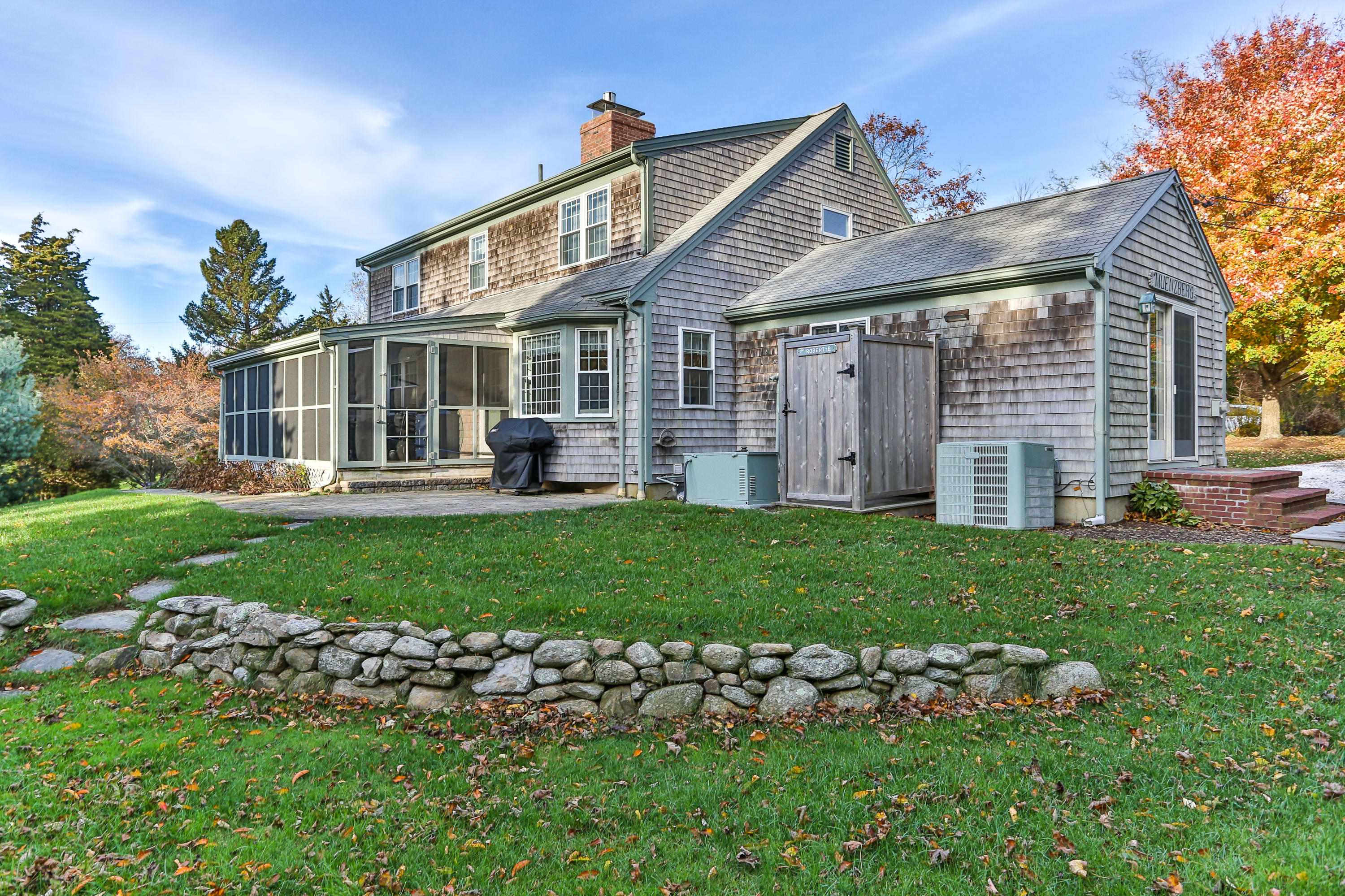 335 Mary Chase Road Eastham, MA 02642 - Photo 33 of 35 335MarLR-34