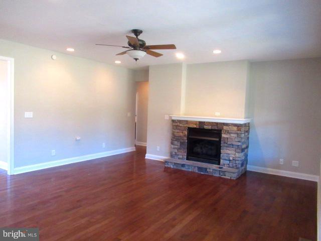 26806 Three Notch Road Mechanicsville, MD 20659 - Photo 9 of 24 Family Room
