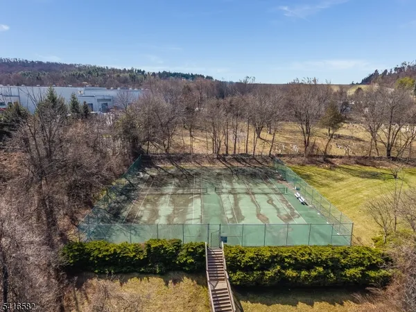 $400,000 | 8 Betty Court, Lebanon, NJ 08833