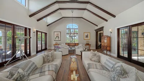 $7,995,000 | 265 Cedar Park Circle, Sarasota, FL 34242