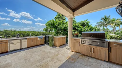 $7,995,000 | 265 Cedar Park Circle, Sarasota, FL 34242