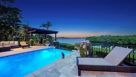 $7,995,000 | 265 Cedar Park Circle, Sarasota, FL 34242