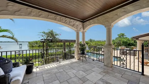 $7,995,000 | 265 Cedar Park Circle, Sarasota, FL 34242