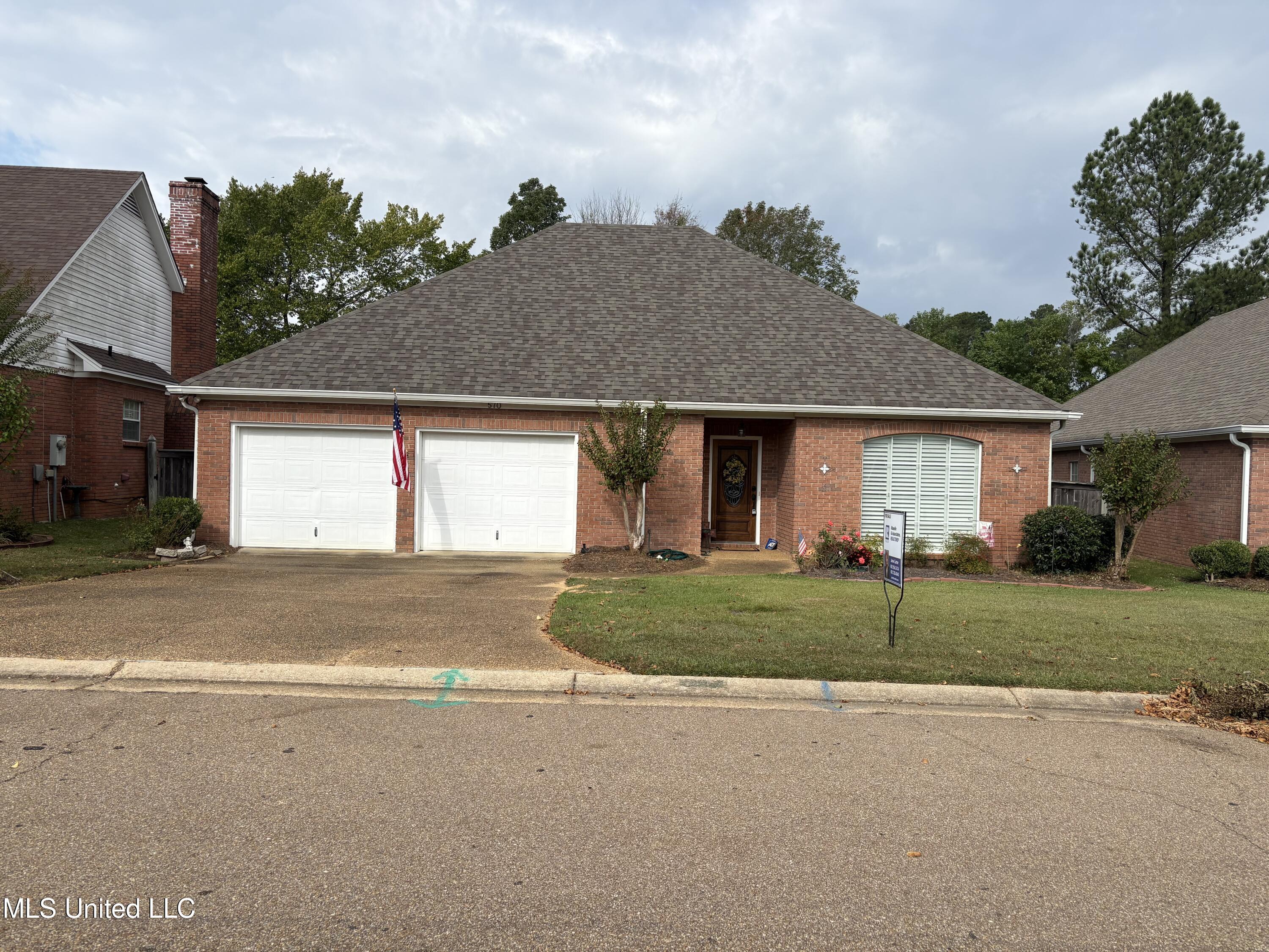 570 Spring Lake Drive Pearl, MS 39208 - Photo 1 of 29 IMG_8021