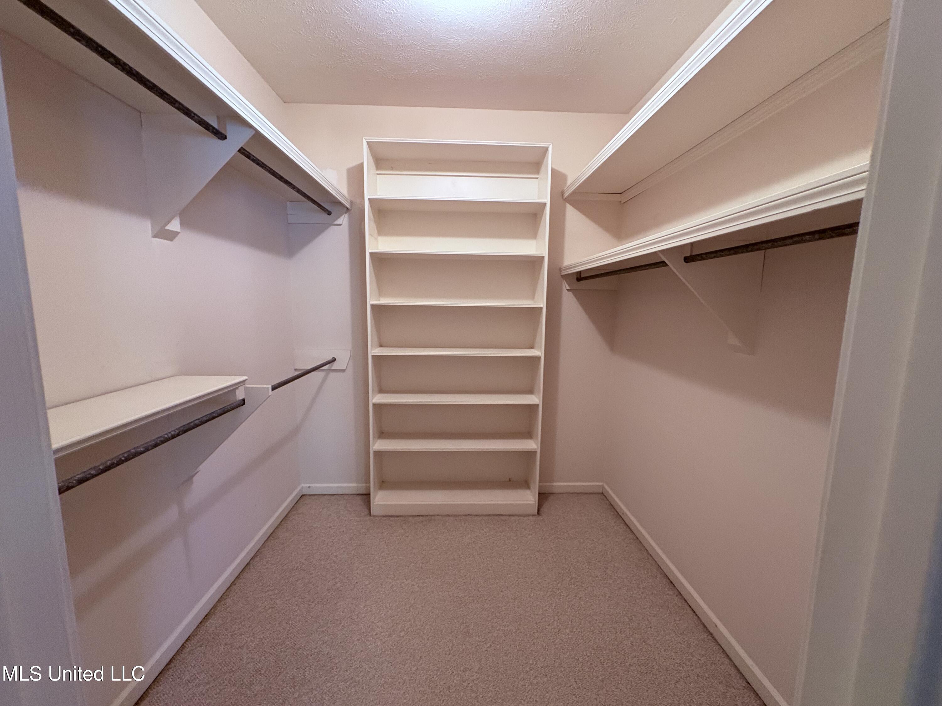 570 Spring Lake Drive Pearl, MS 39208 - Photo 16 of 29 IMG_8034