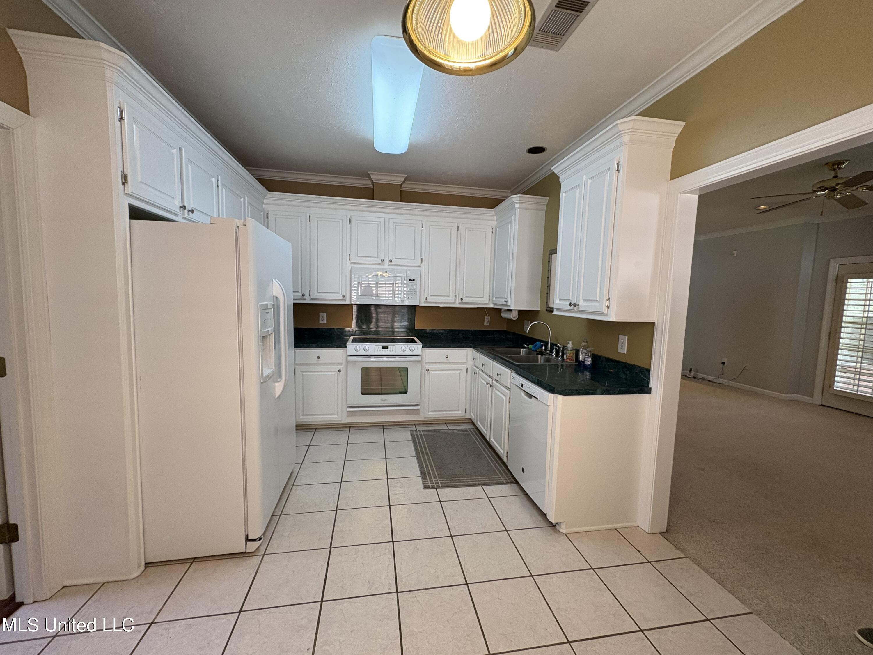 570 Spring Lake Drive Pearl, MS 39208 - Photo 20 of 29 IMG_7998