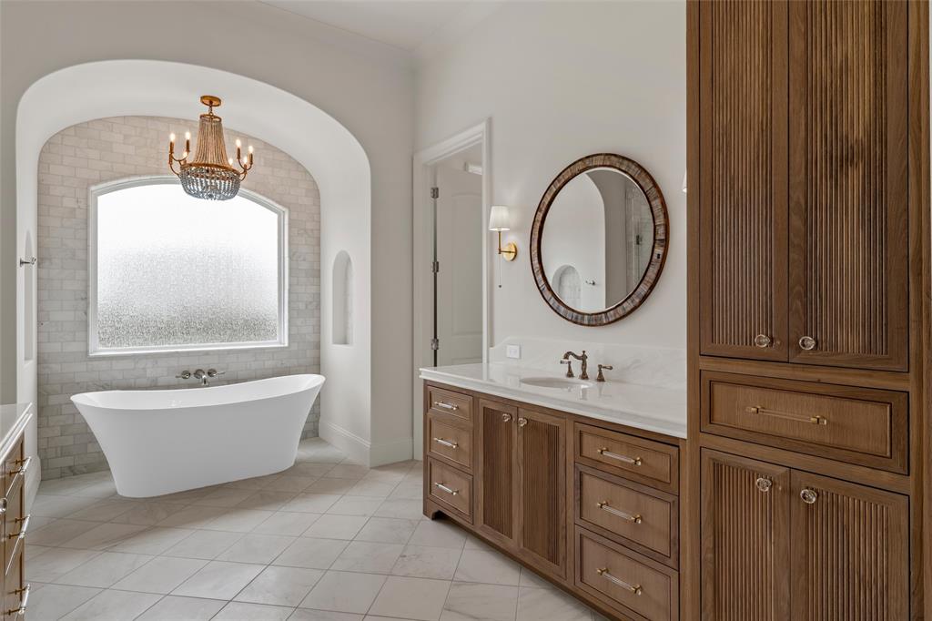 1012 Roses Run McGregor, TX 76657 - Photo 14 of 40